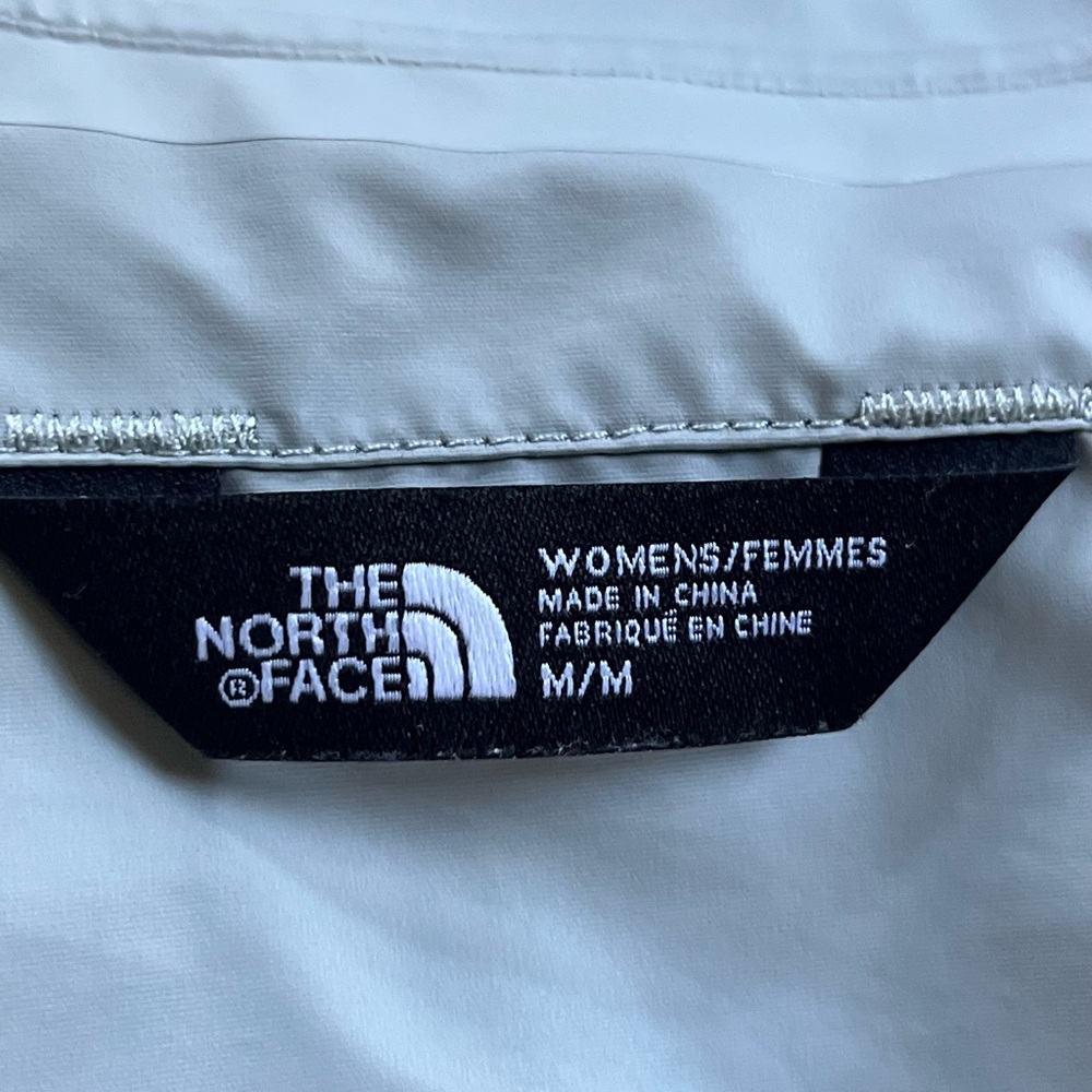 The North Face Venture 2 Rain Jacket in Sodalite Blue Heather. Women's Size: M. - Picture 15 of 15